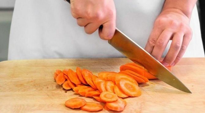 Нарезка моркови соломкой