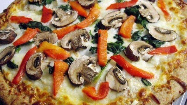 Пицца с болгарским перцем: рецепт с описанием и фото, правила приготовления